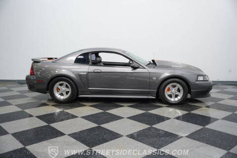 2004 Ford Mustang GT Deluxe