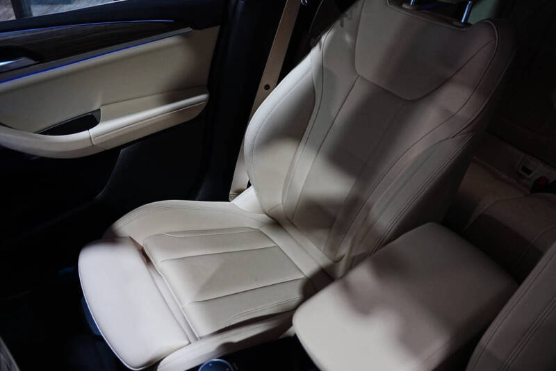 2021 BMW X4 xDrive30i