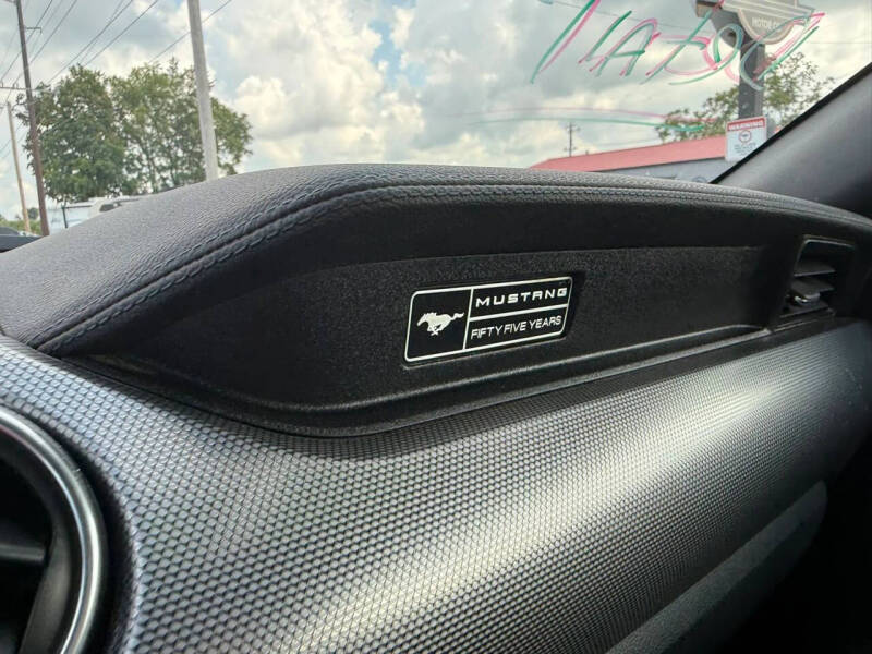 2020 Ford Mustang
