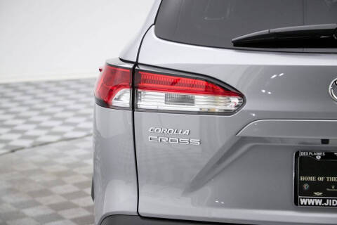 2025 Toyota Corolla Cross LE