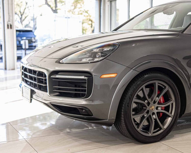 2021 Porsche Cayenne GTS