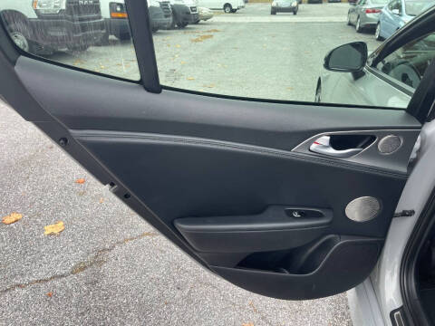 2019 Kia Stinger GT1