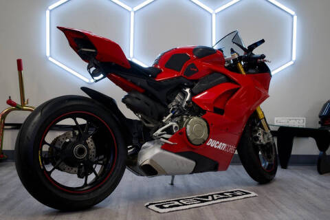 2019 Ducati Panigale V4 S