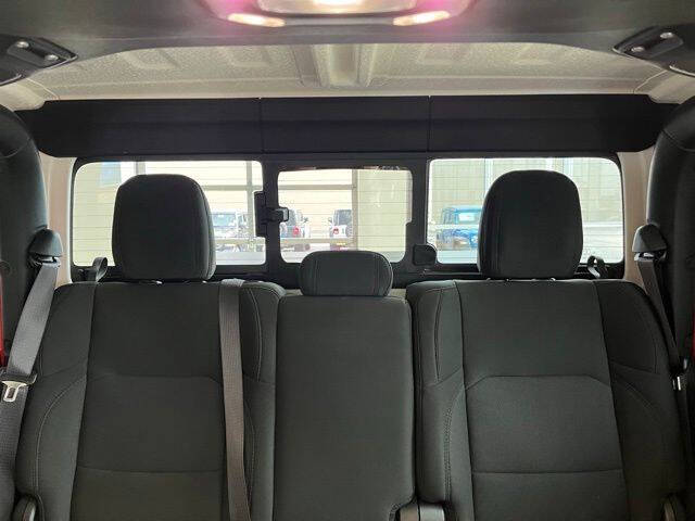 2021 Jeep Gladiator Willys