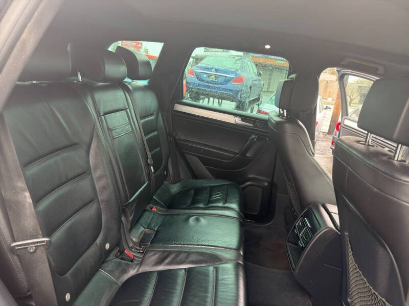 2017 Volkswagen Touareg V6 Wolfsburg