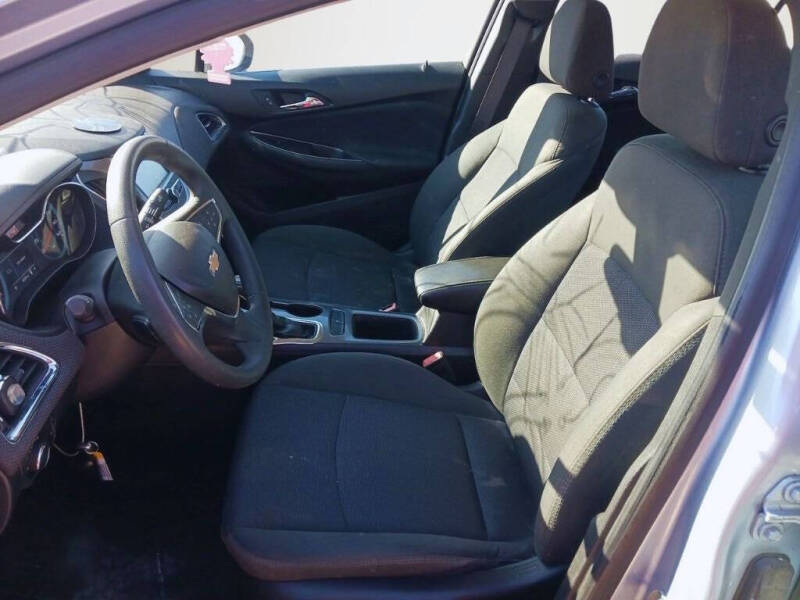 2017 Chevrolet Cruze LT Auto