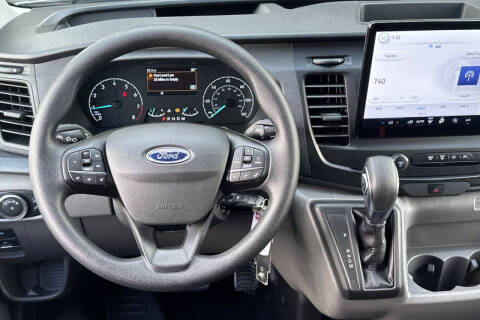 2025 Ford Transit