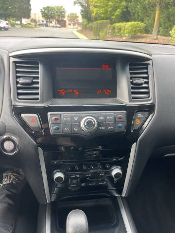 2015 Nissan Pathfinder S