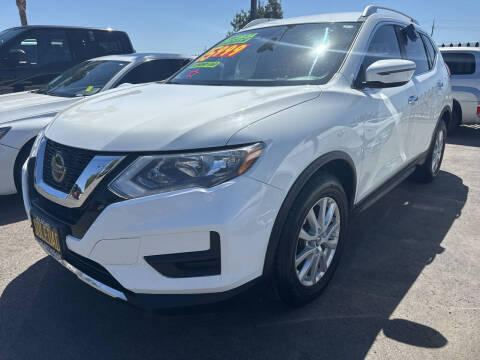 2020 Nissan Rogue SV