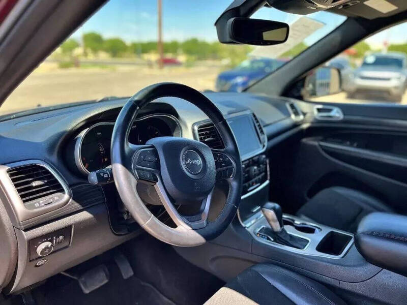 2019 Jeep Grand Cherokee Laredo E