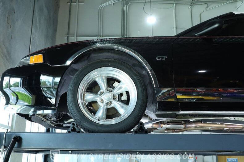 2000 Ford Mustang GT
