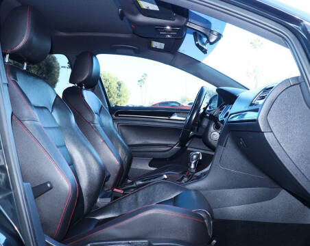 2015 Volkswagen Golf GTI SE