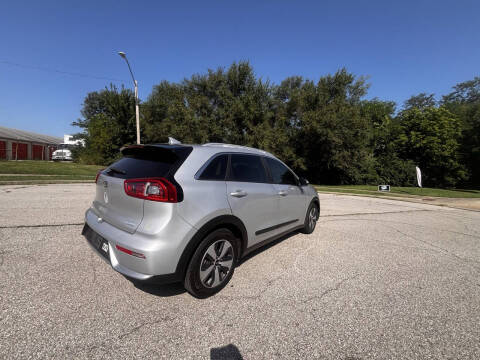 2017 Kia Niro LX