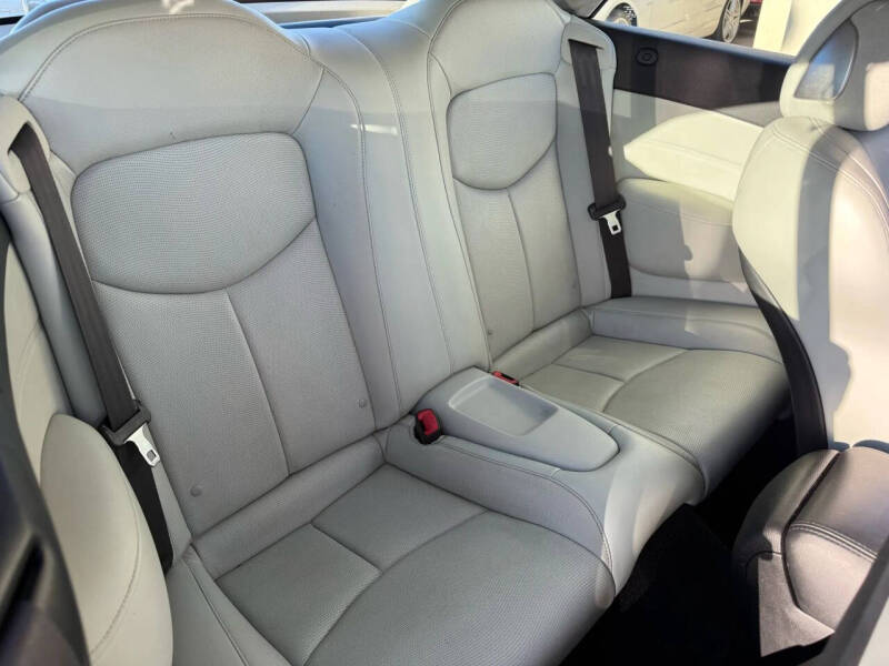 2011 Infiniti G37 Convertible