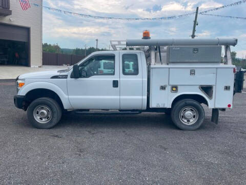 2011 Ford F-350 Super Duty for sale at Upstate Auto Sales Inc. in Pittstown NY