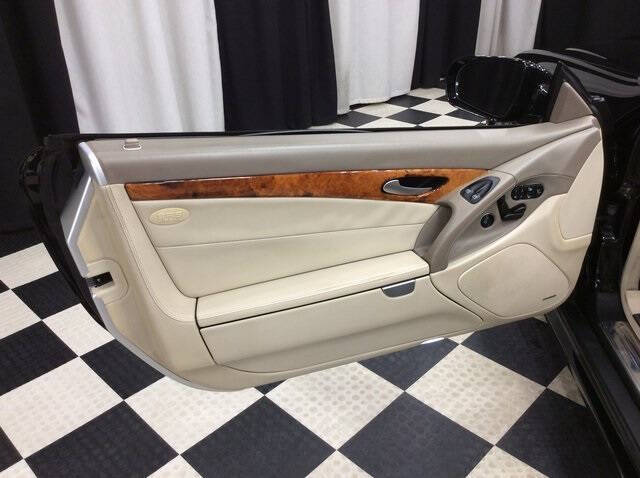 2009 Mercedes-Benz SL-Class SL 550