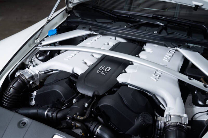 2017 Aston Martin V12 Vantage S