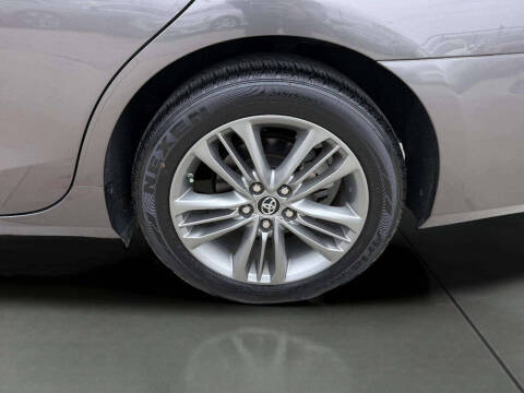 2015 Toyota Camry SE