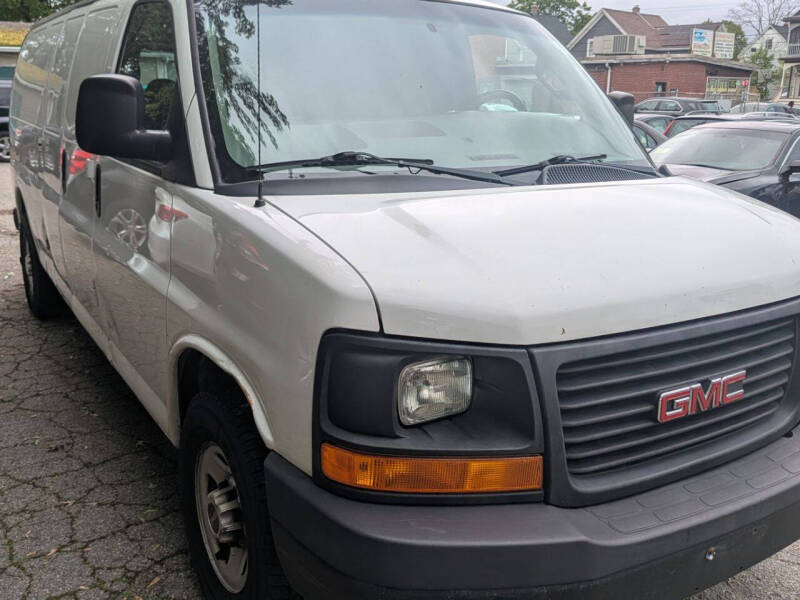 2016 GMC Savana 2500