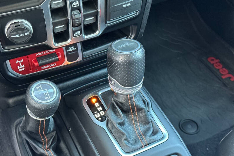 2021 Jeep Gladiator Mojave