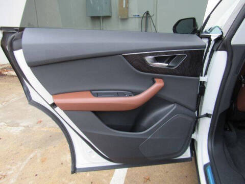 2022 Audi Q8 quattro Premium 55 TFSI