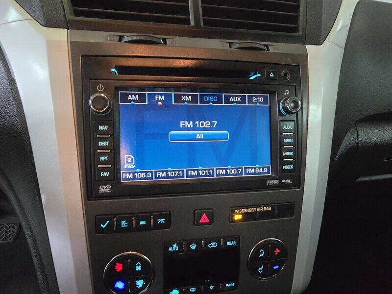 2010 Chevrolet Traverse LT