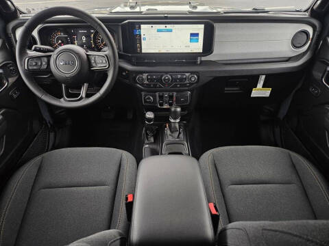 2025 Jeep Gladiator Sport