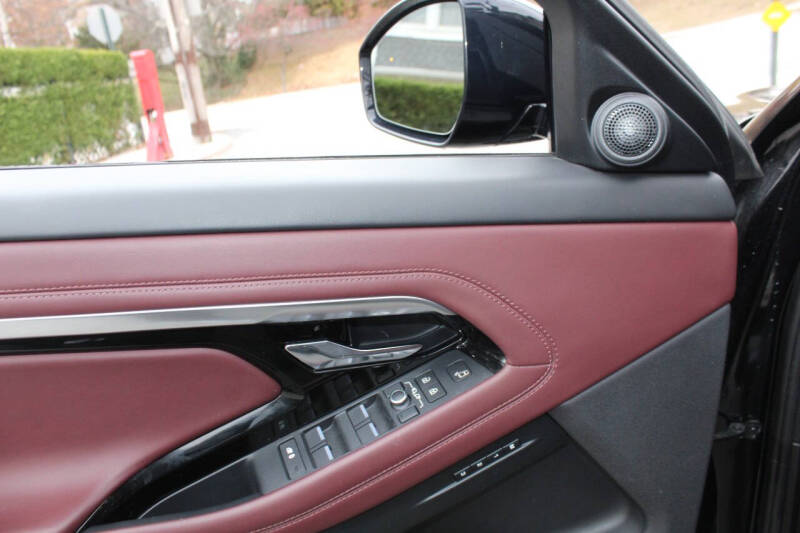 2021 Land Rover Range Rover Evoque SE