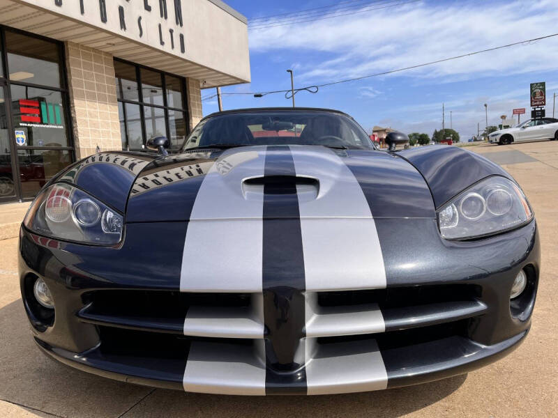 2006 Dodge Viper SRT-10