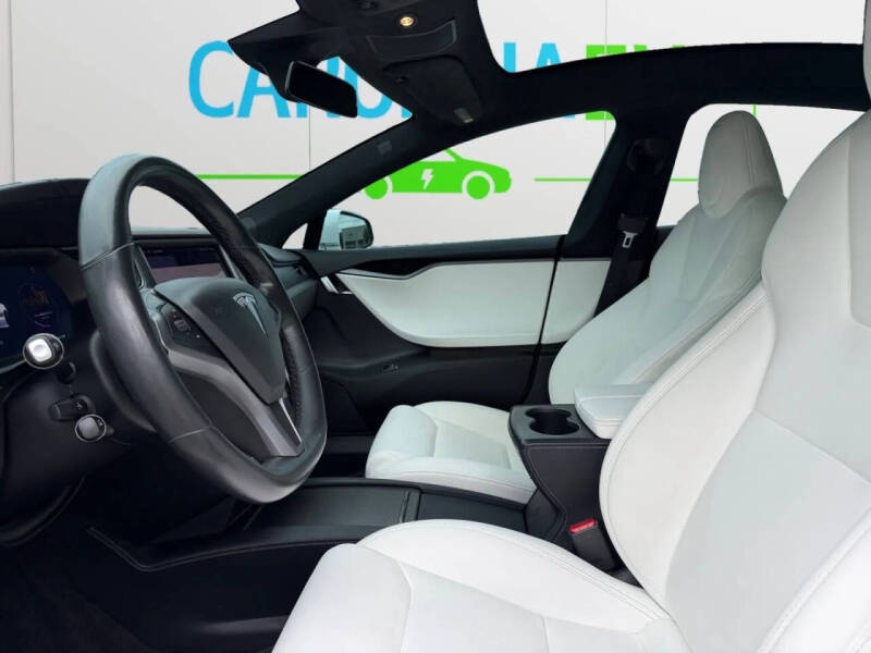 2020 Tesla Model S Performance