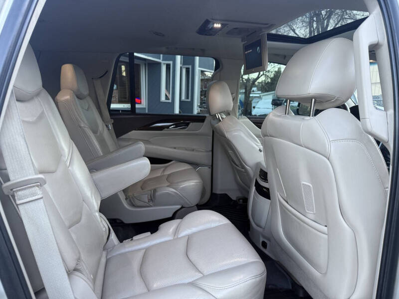 2016 Cadillac Escalade Premium Collection