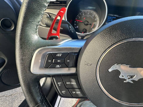 2020 Ford Mustang EcoBoost