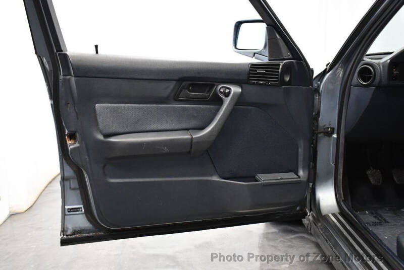 1989 BMW 5 Series 525i