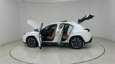 2023 Lexus UX 250h Premium