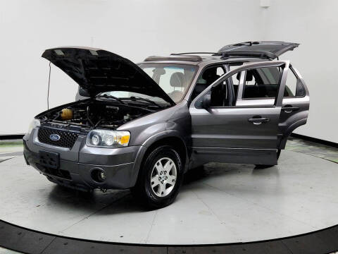 2005 Ford Escape Limited