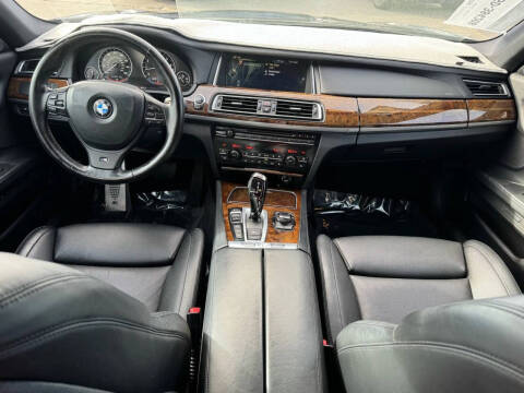 2013 BMW 7 Series