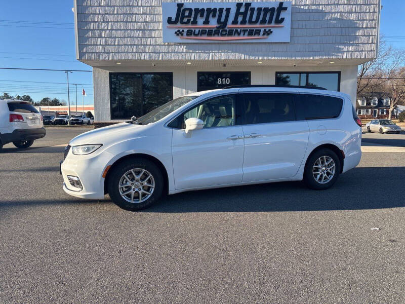 2022 Chrysler Pacifica for sale at Jerry Hunt Supercenter in Lexington NC