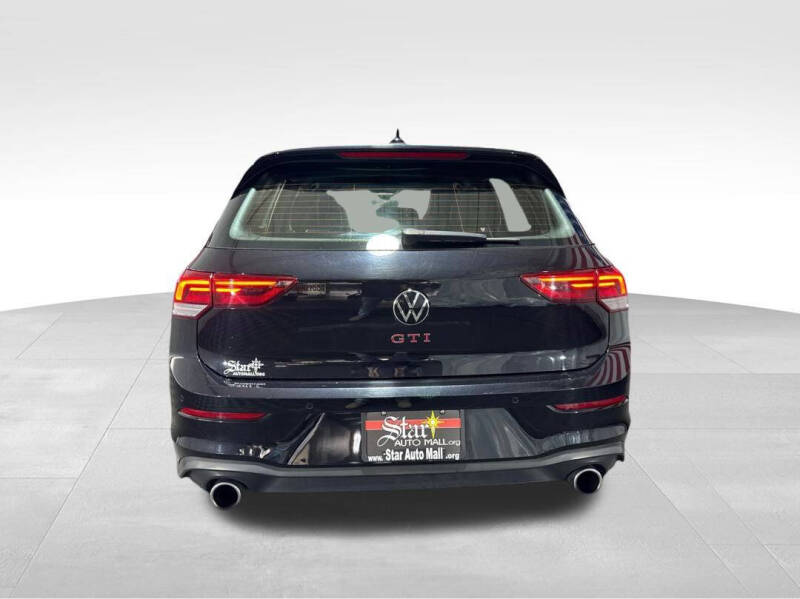 2023 Volkswagen Golf GTI SE