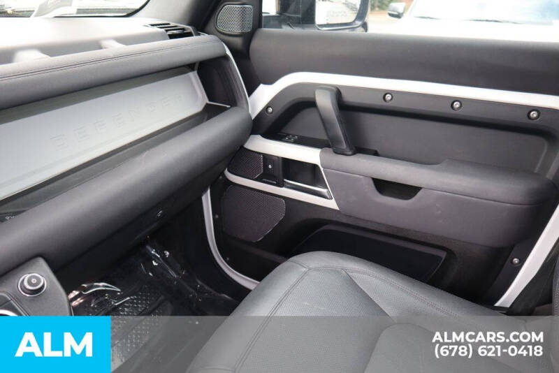 2023 Land Rover Defender