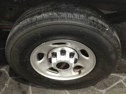 2023 GMC Savana 2500