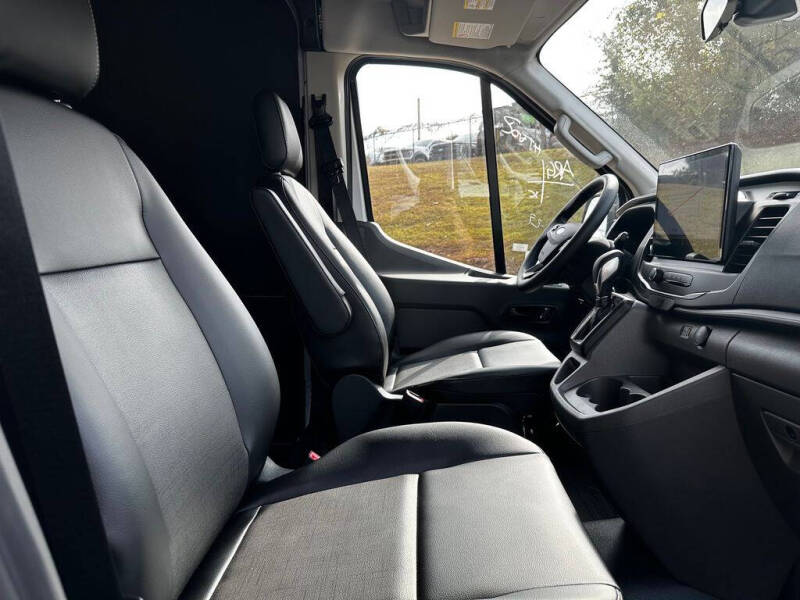 2026 Ford Transit 250