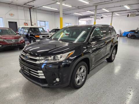 2018 Toyota Highlander Hybrid for sale at The Car Buying Center in Saint Louis Park MN
