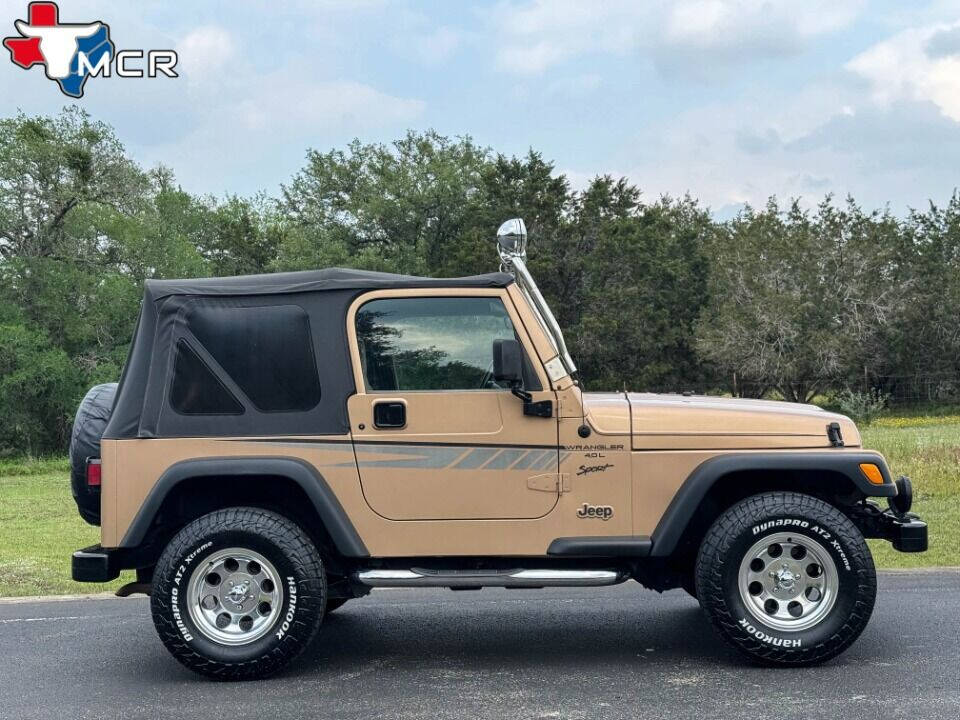 2000 Jeep Wrangler for sale at TMCR LLC in SPICEWOOD, TX