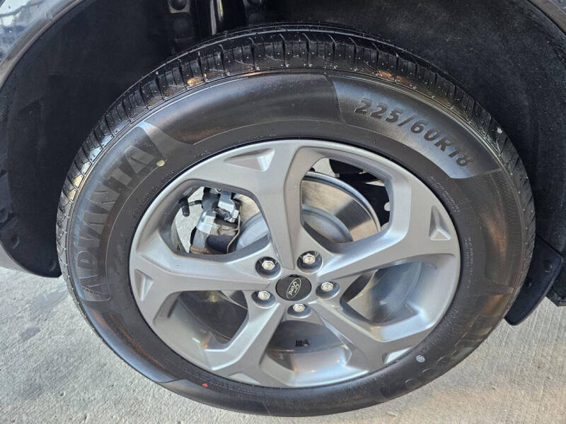 2023 Ford Escape ST-Line