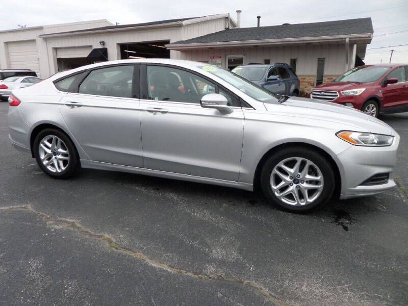 2013 Ford Fusion SE