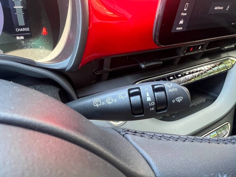 2024 FIAT 500e Inspi(RED)