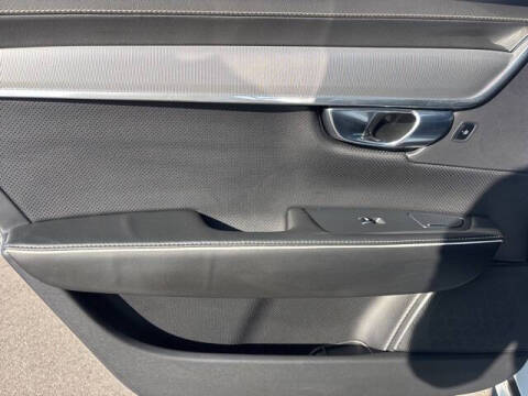 2020 Volvo S90 T6 R-Design