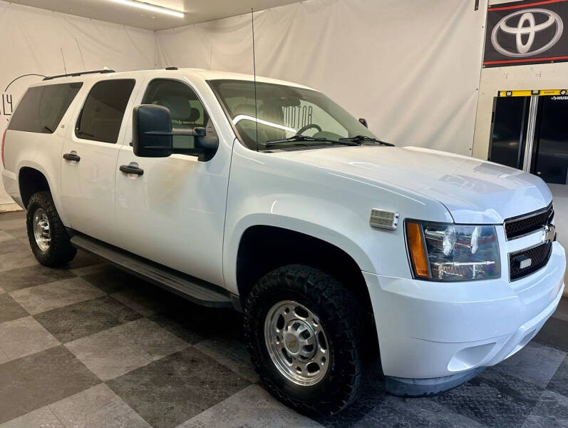 2009 Chevrolet Suburban for sale at Family Motor Co. in Tualatin OR