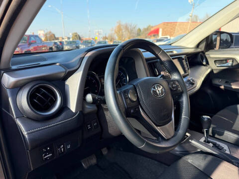 2016 Toyota RAV4 XLE