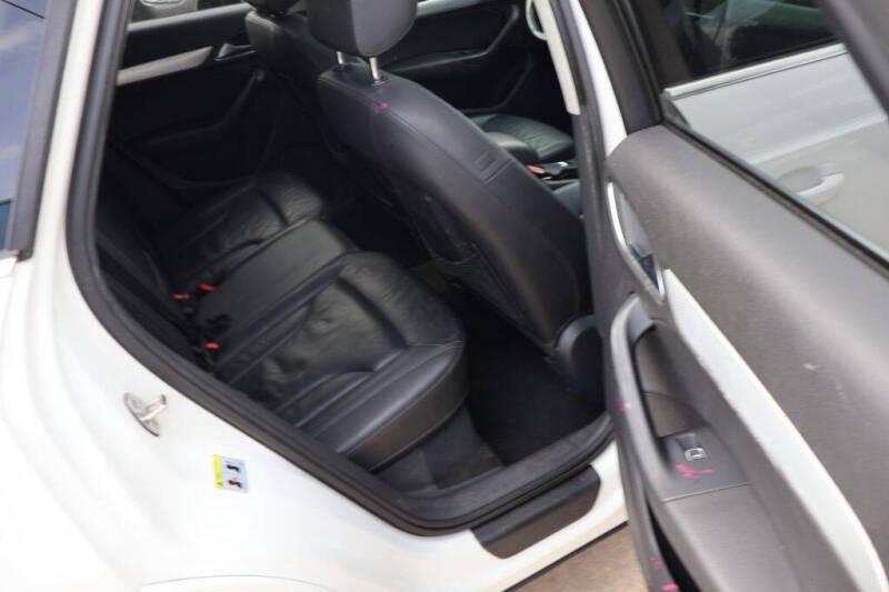 2016 Audi Q3 2.0T Premium Plus